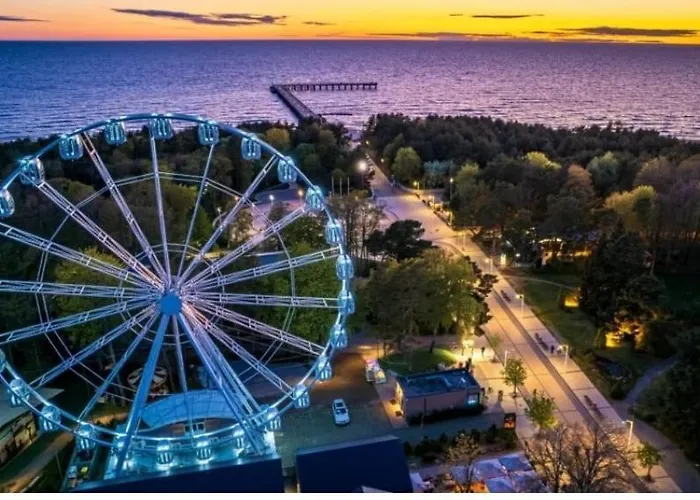 Sea View アパート パランガ